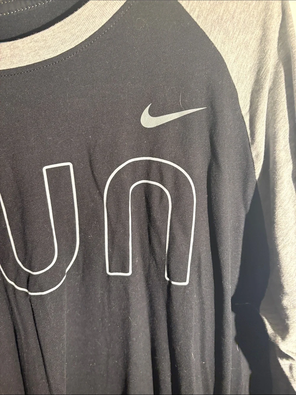Nike Black & Gray Raglan 'Run' Tee